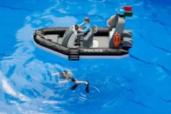 Bruder bworld - Polizei Schlauchboot, Rundumleuchte, 2 Figuren und Zubehör | Teddy Toys Kinderwelt