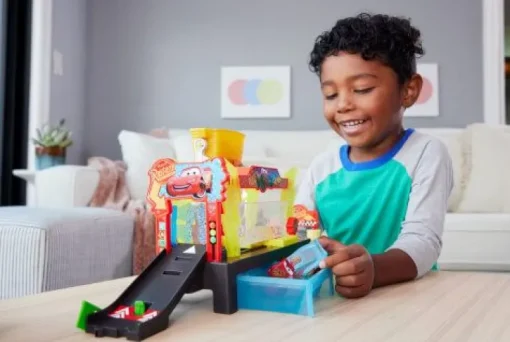 Disney Pixar Cars Autowaschanlagen-Spielset für Rennwagen und Lig | Teddy Toys Kinderwelt