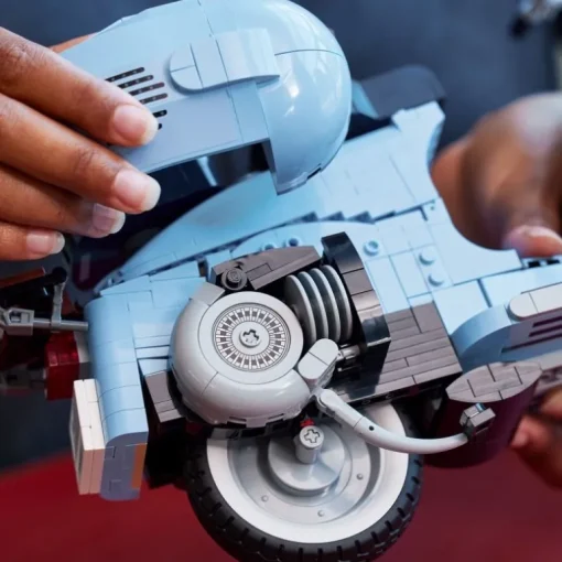 LEGO® - Vespa Scooter | Teddy Toys Kinderwelt