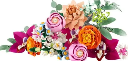 LEGO® Botanicals 10342 Schöner Rosafarbener Blumenstrauß | Teddy Toys Kinderwelt