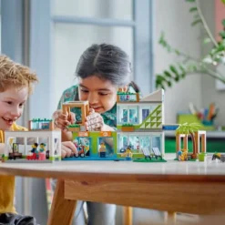 LEGO® City 60365 Appartementhaus | Teddy Toys Kinderwelt