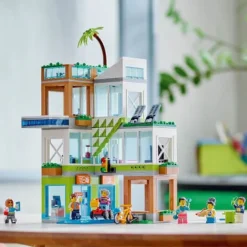 LEGO® City 60365 Appartementhaus | Teddy Toys Kinderwelt