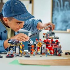 LEGO® City 60472 Schrottplatz mit Autos | Teddy Toys Kinderwelt