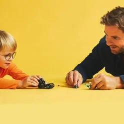 LEGO® DC Comics Super Heroes 76301 Batman™ & Batmobil™ vs. Mr. Fr | Teddy Toys Kinderwelt