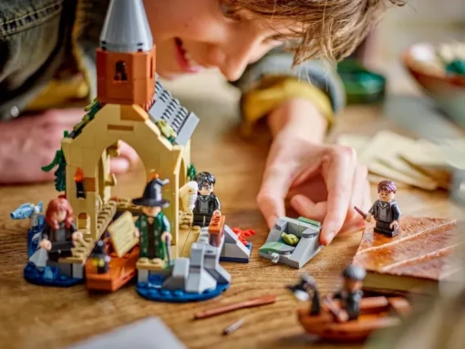LEGO® Harry Potter 76426 Bootshaus von Schloss Hogwarts | Teddy Toys Kinderwelt