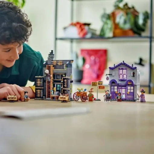 LEGO® Harry Potter™ 76439 Ollivanders™ & Madam Malkins Anzüge | Teddy Toys Kinderwelt