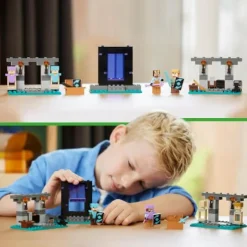 LEGO® Minecraft 21252 Die Waffenkammer | Teddy Toys Kinderwelt