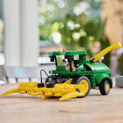 LEGO® Technic 42168 John Deere 9700 Forage Harvester | Teddy Toys Kinderwelt