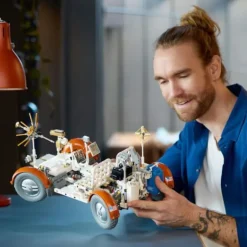 LEGO® Technic 42182 NASA Apollo Lunar Roving Vehicle (LRV) | Teddy Toys Kinderwelt