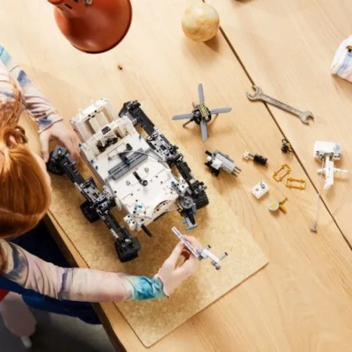 LEGO® Technic 42158 NASA Mars-Rover Perseverance | Teddy Toys Kinderwelt