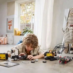 LEGO® Technic 42175 Volvo FMX LKW mit EC230 Electric Raupenbagger | Teddy Toys Kinderwelt