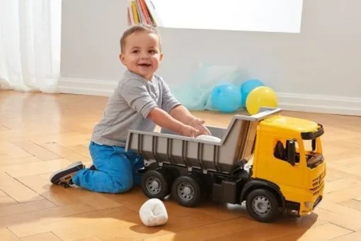 LENA® Starke Riesen - Muldenkipper Arocs | Teddy Toys Kinderwelt
